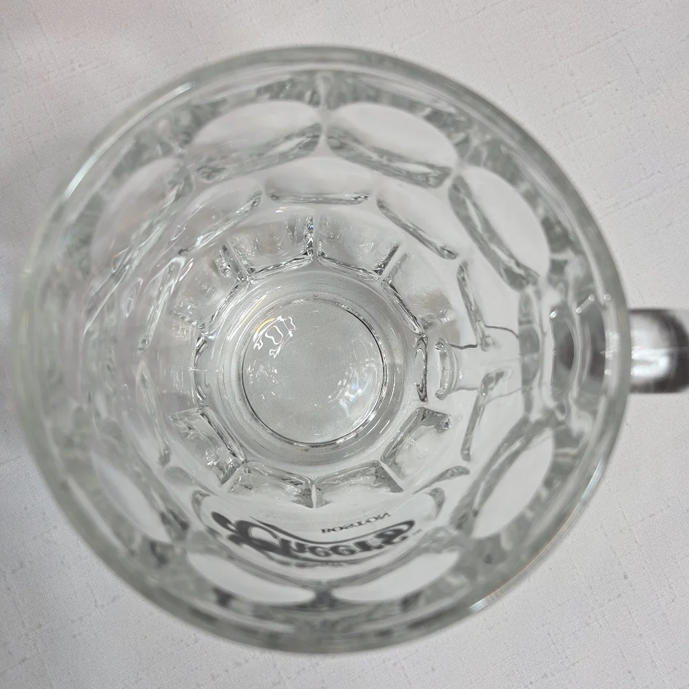 Cheers Boston vintage 1990s